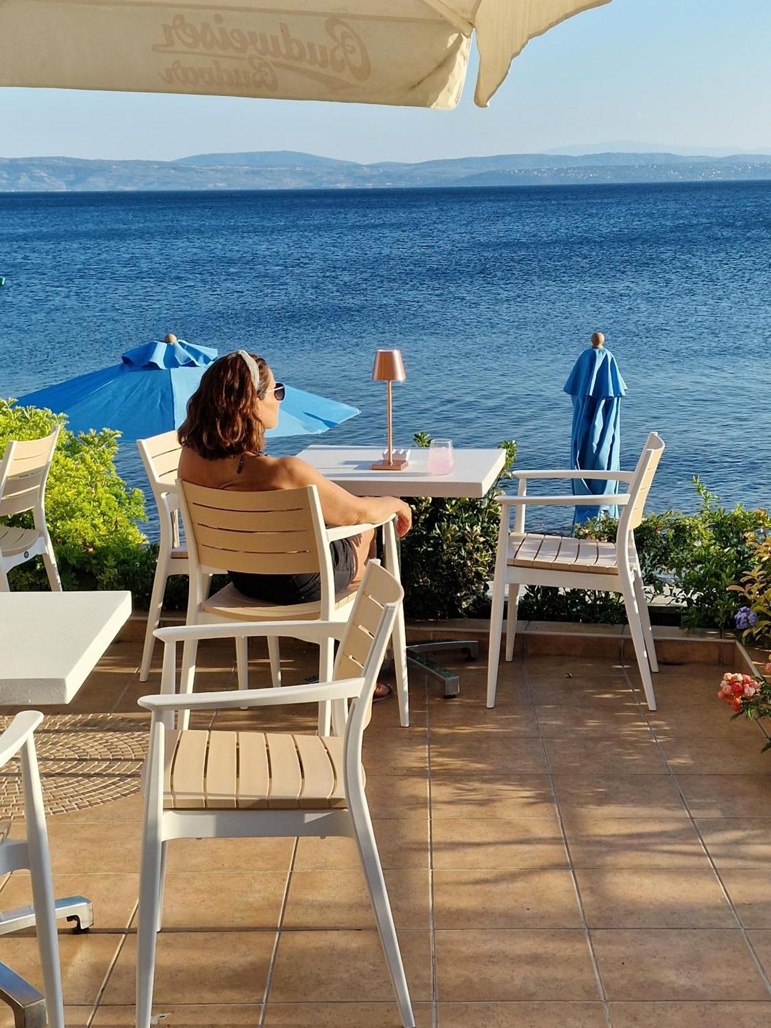 Porto Xronia Aparthotel Khrónia Exteriör bild
