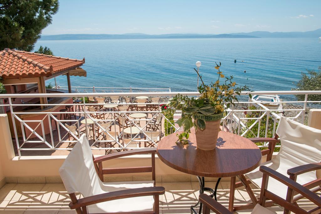 Porto Xronia Aparthotel Khrónia Exteriör bild