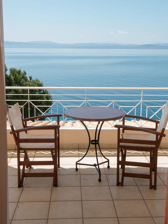 Porto Xronia Aparthotel Khrónia Exteriör bild