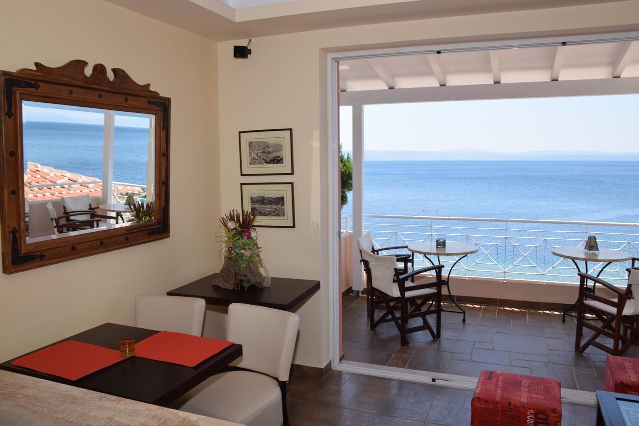 Porto Xronia Aparthotel Khrónia Exteriör bild